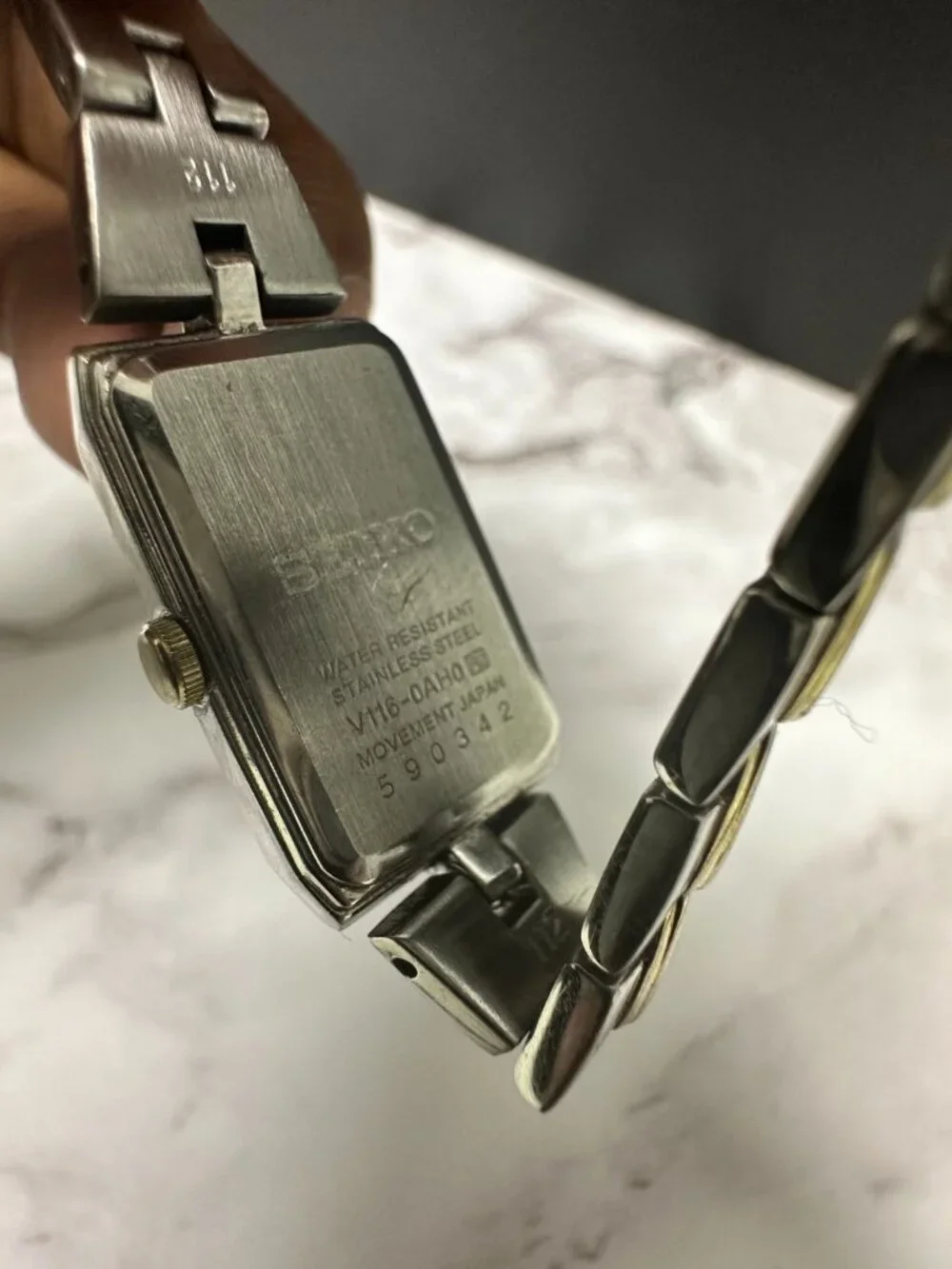 Vintage Seiko Solar Watch Women Silver Gold Two Tone Black Dial 5.75 Inch - Picture 10 of 12